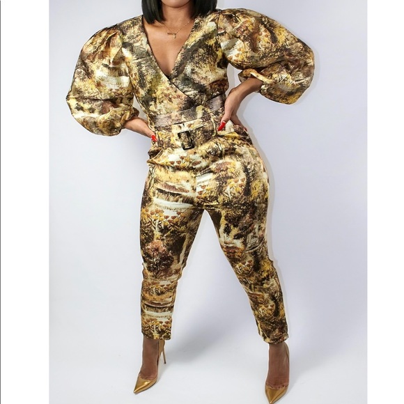 GOLD PANTSUIT - Picture 1 of 2